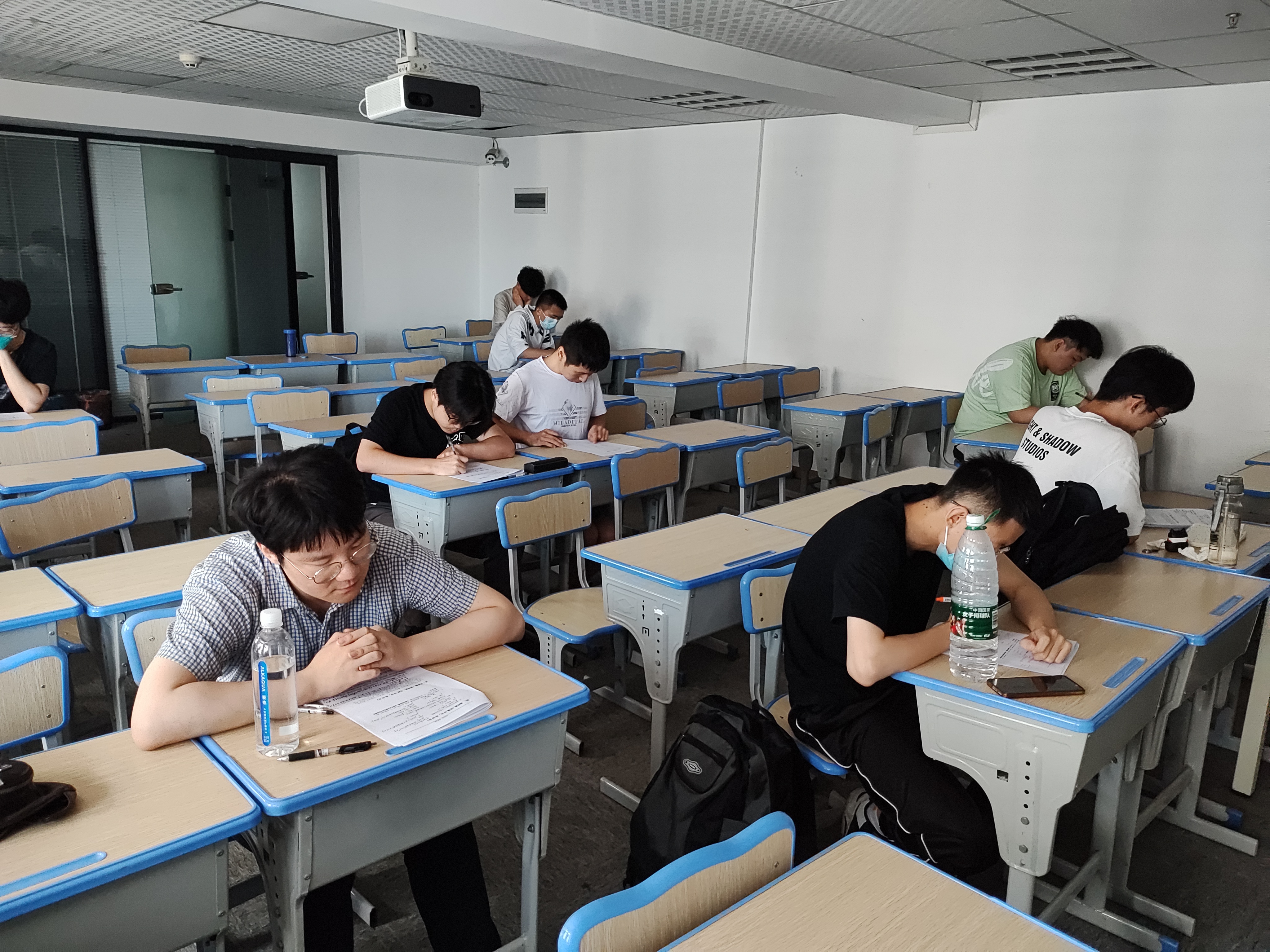 入学考试2.jpg 入学考试2.jpg