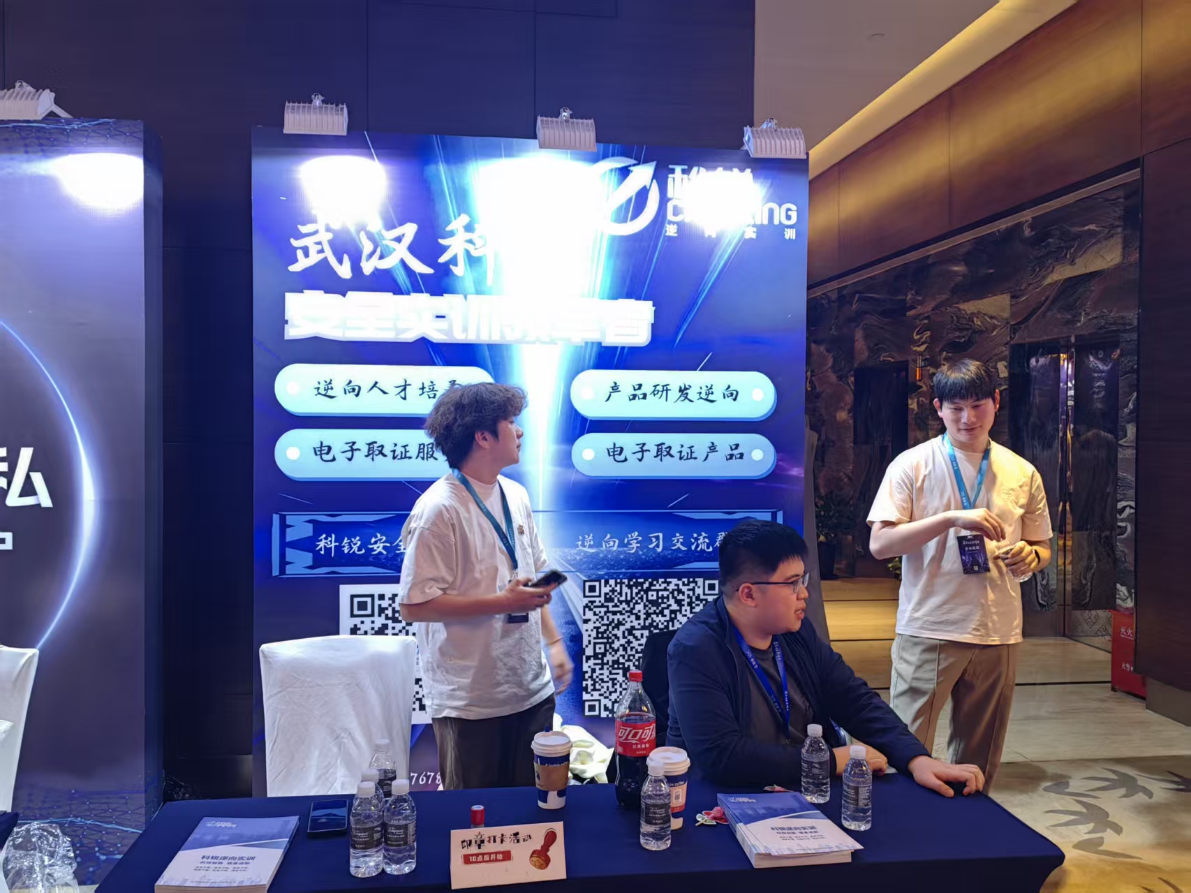 b813fe2d58be026d324747803391ec7a.jpg b813fe2d58be026d324747803391ec7a.jpg